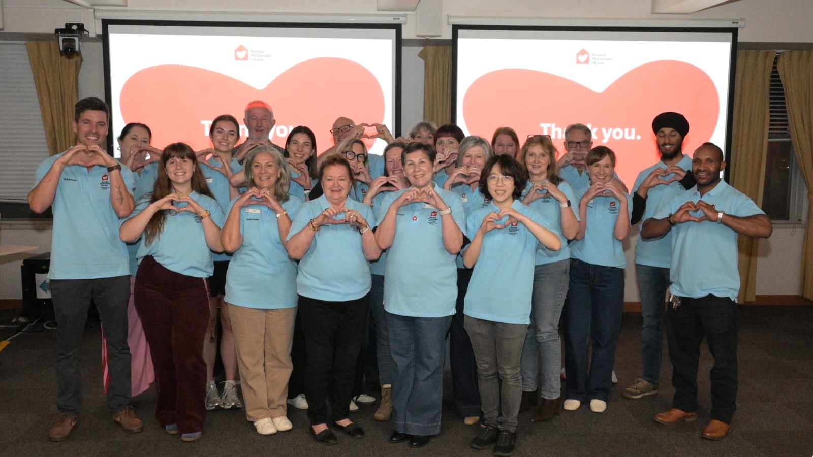 ronald-mcdonald-house-sa-volunteers-heart